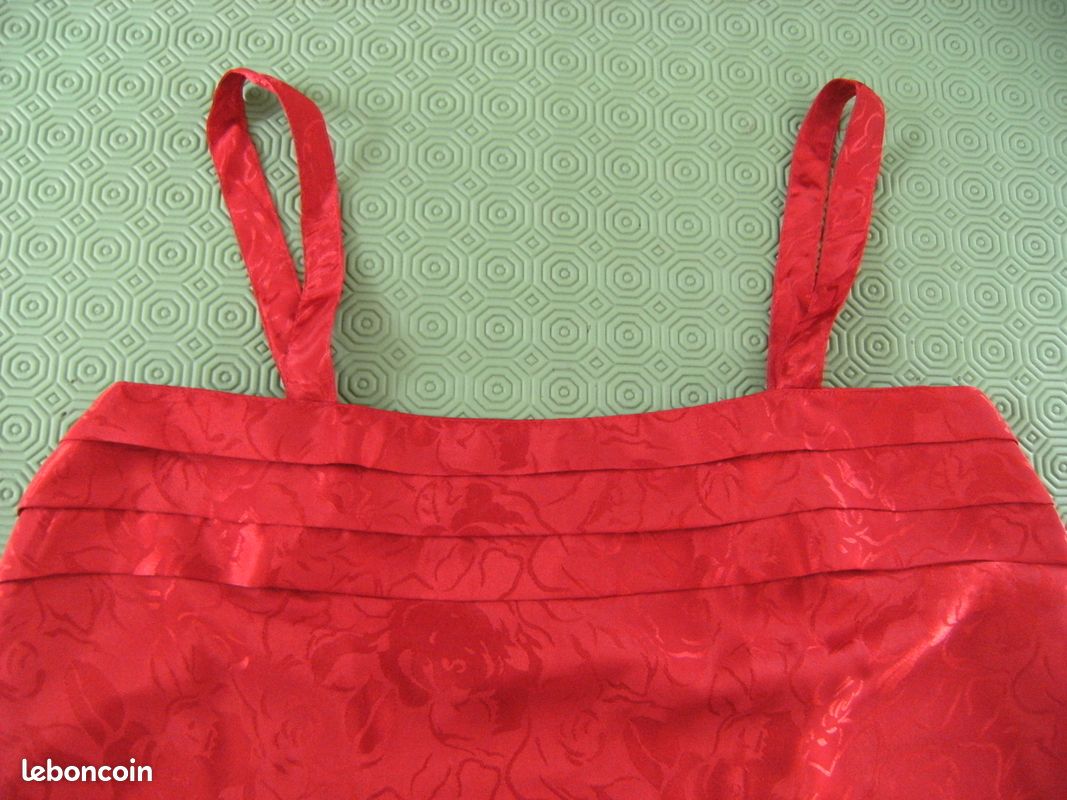 Caraco MARJOLAINE Rouge En 100% Soie - Taille 42 - Neuf Jamais Porté (sans étiquettes)