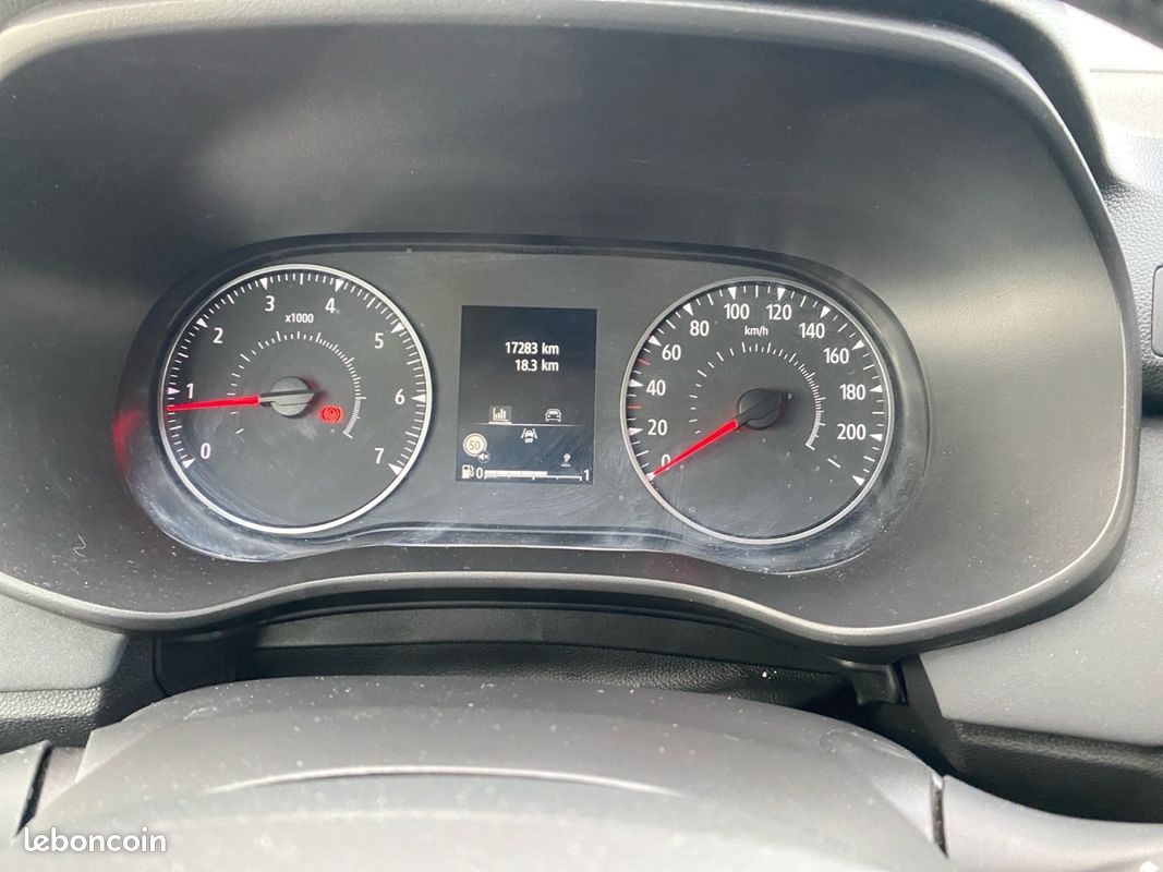 DACIA JOGGER 1.0 TCE 5 places EXTREME + Attelage Carplay Caméra de recul Garantie constructeur 2027 (image 12)