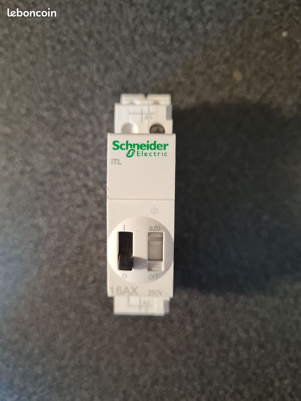 Télérupteur 1P -16A -1NO -220V Schneider (image 1)