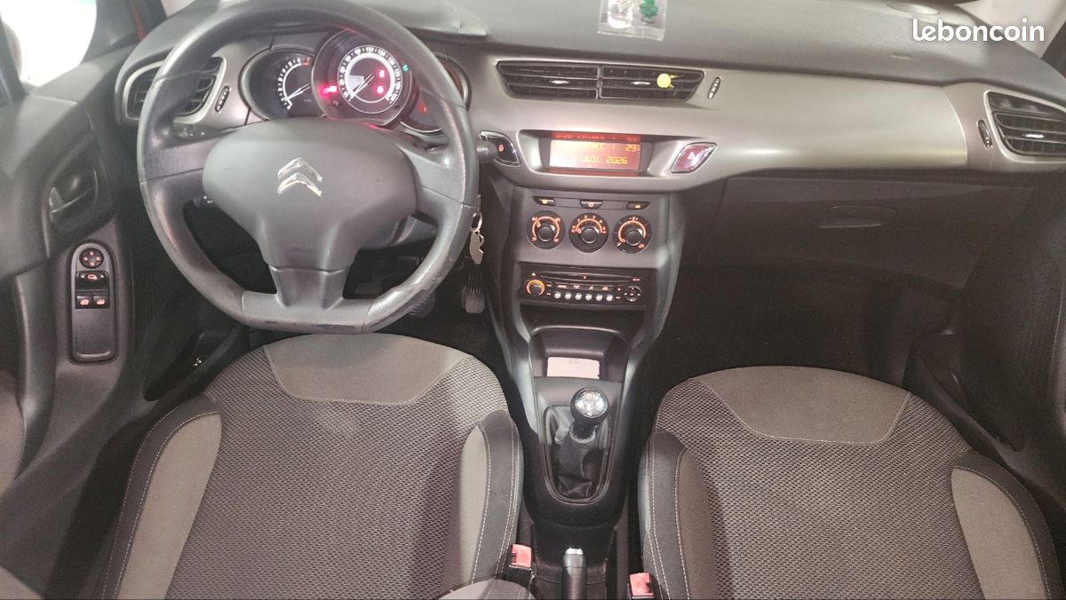 Citroën C3 essence 82 CV DIN très propre courroie de distribution neuve (image 4)