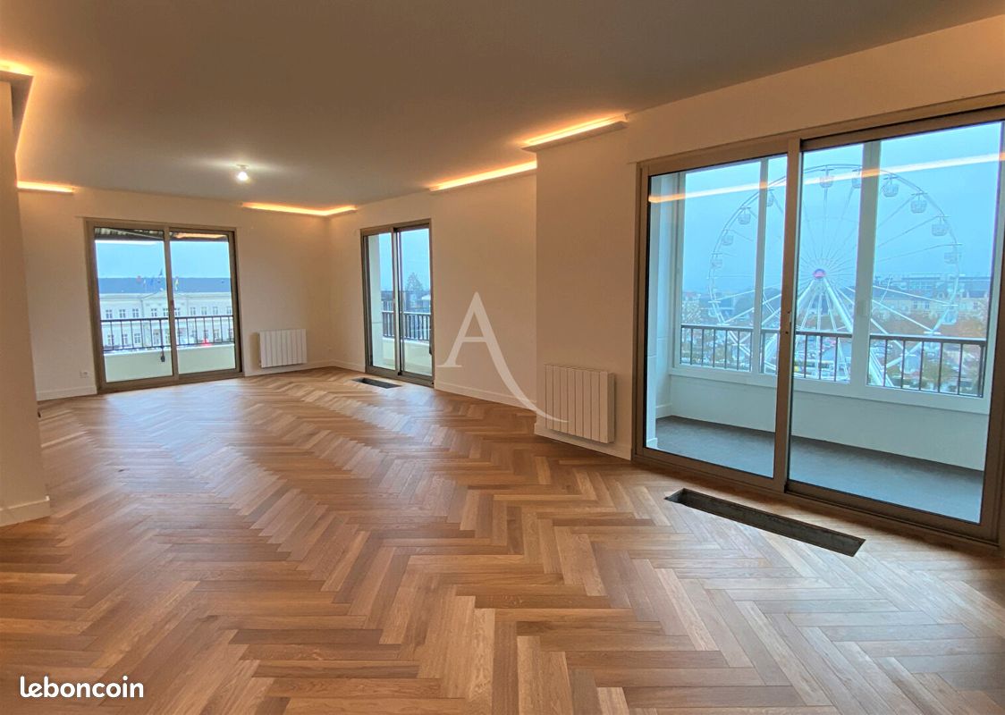 Appartement 4 pièces 120 m² · à Angers · 120 m² · 1 865 €/mois