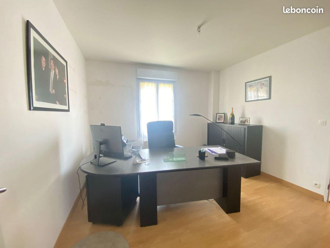 Pavillon 173 m² La Chapelle-Saint-Aubin (image 9)