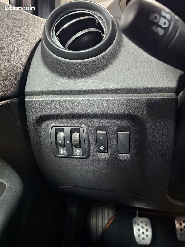 RENAULT CAPTUR 120 ENERGY INTENs (image 26)