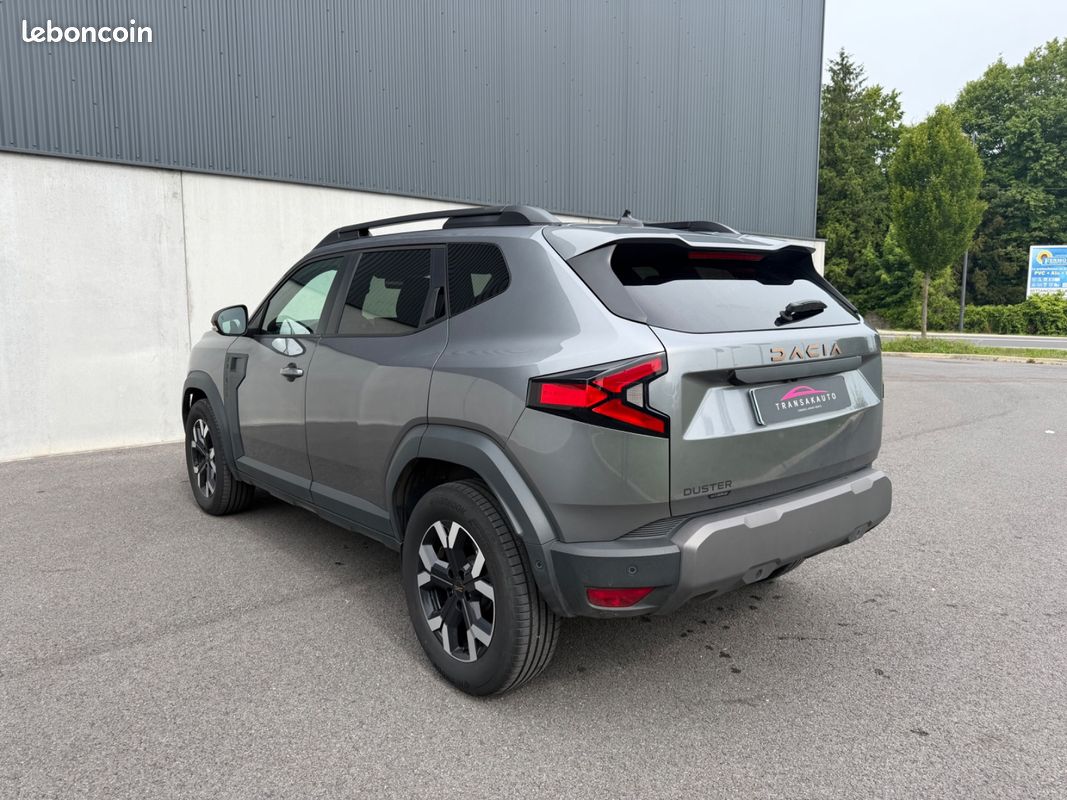 DACIA DUSTER TCe 141cv Hybride 4x2 EDC Extreme - Sièges Volant chauffants / CarPlay / Caméra 360 - (image 3)