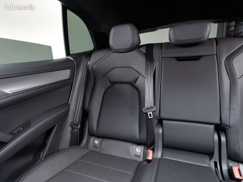 Porsche Cayenne Electric 442ch (image 14)