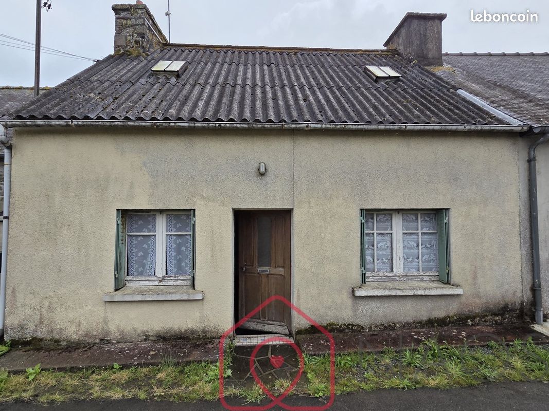 Maison 4 pièces 50 m² · à Bourbriac · 50 m² · 34 000 €