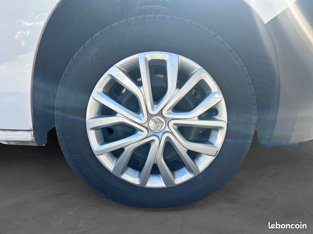 CITROEN BERLINGO III TAILLE M 1000KG BLUEHDI 100 S&S CLUB 3PL 102Ch Garantie 12 mois (image 16)