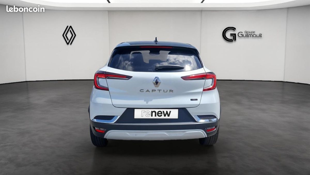 Renault Captur E-Tech full hybrid 145 Techno (image 4)