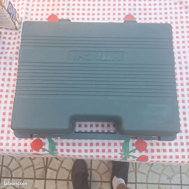 Perforateur et perçeuse hitachi dh20 (image 3)