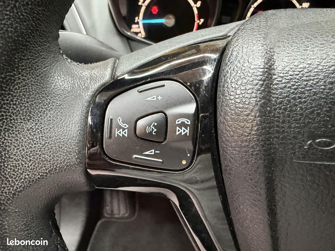 FORD B-MAX 1.0 SCTi EcoBoost - 125 S&S Titanium (image 11)