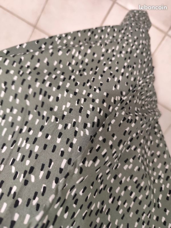 Robe kaki only (image 4)