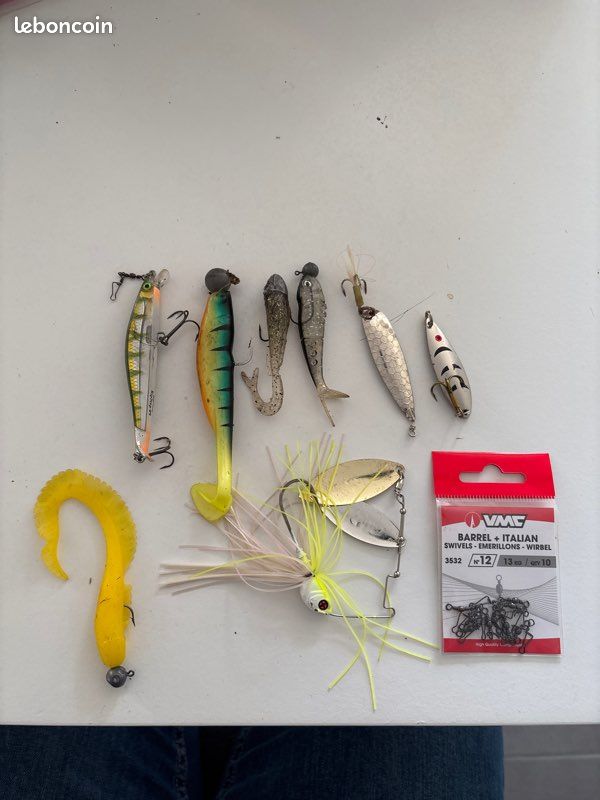 Lot de leurres de pêche musqués vintage 6-1/2 pouces bois sans marque