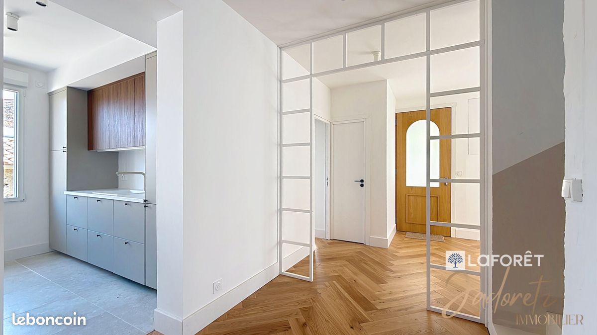 Maison 7 pièces 150 m² · à Villeneuve-en-Retz · 150 m² · 1 200 €/mois