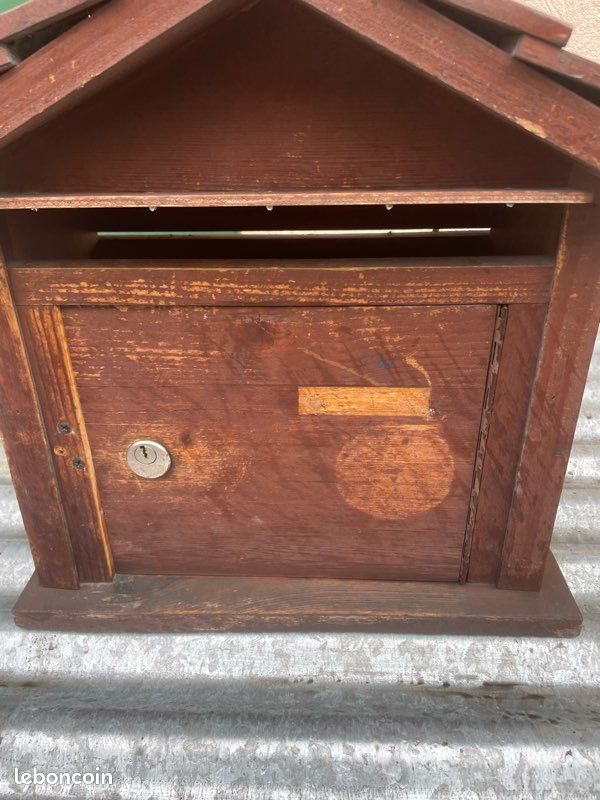 Boîte aux lettres (image 1)