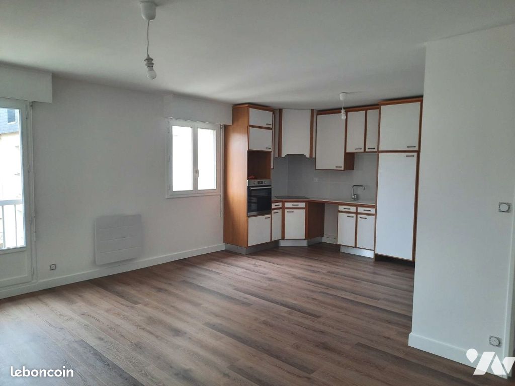 Appartement 5 pièces 100 m² · à Noyal-sur-Vilaine · 100 m² · 860 €