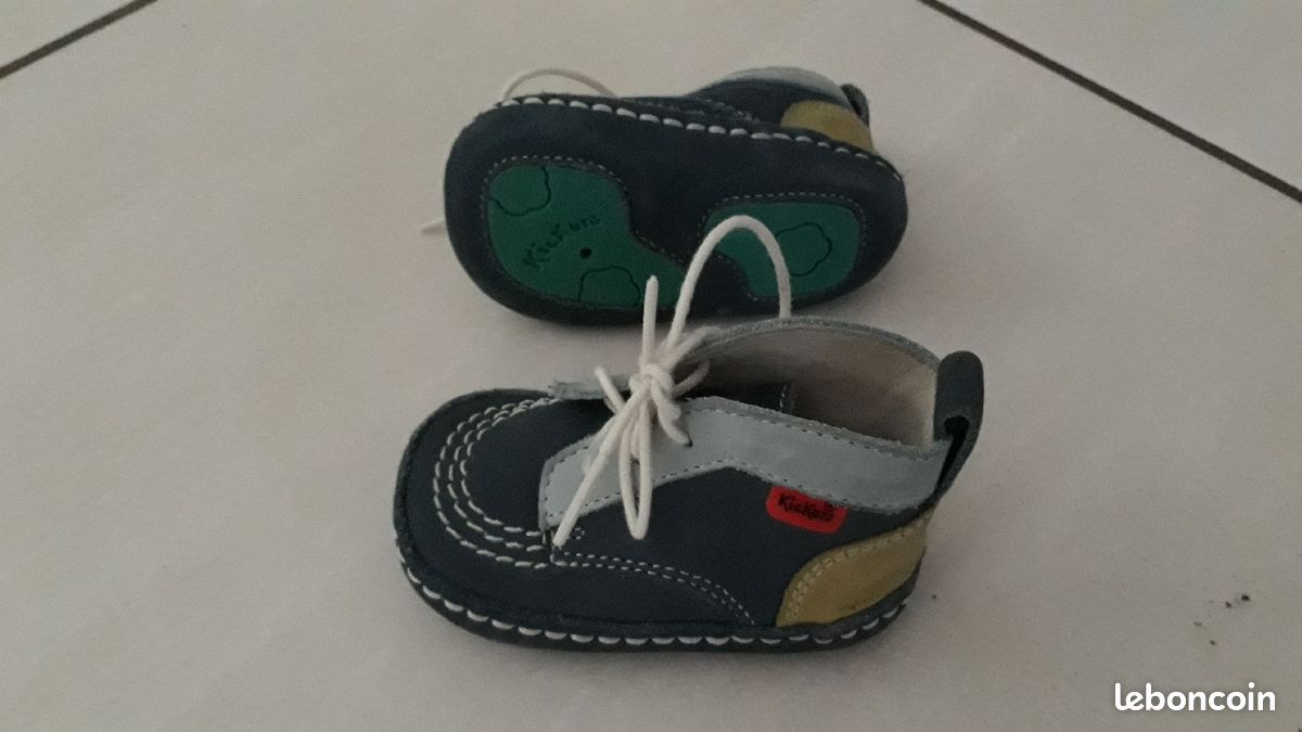 Chaussures bébé kickers (image 1)