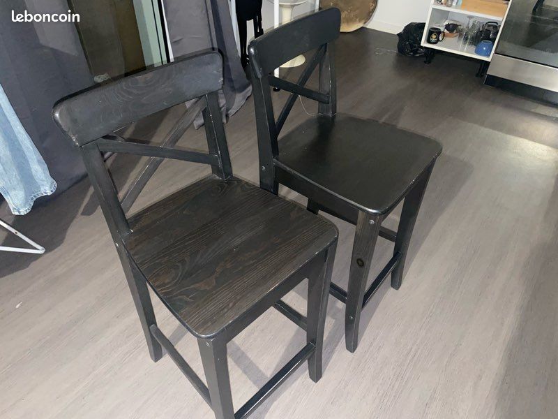 Chaise haute (image 1)