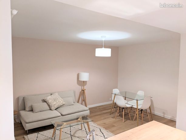 Appartement T2 -- Entièrement rénové et lumineux