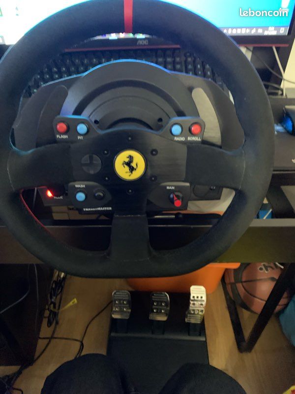 T300 ferrari integral racing wheel alcantara edition (image 1)