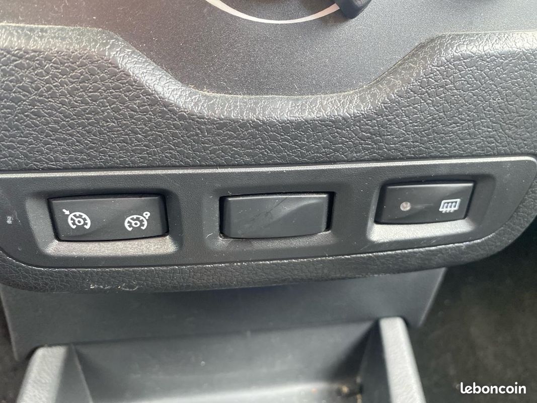 DACIA LODGY 1.5 blue dci 115 stepway 7pl (image 27)