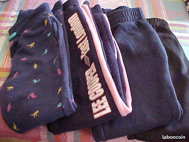 Lot de 4 joggings 5 ans (image 1)