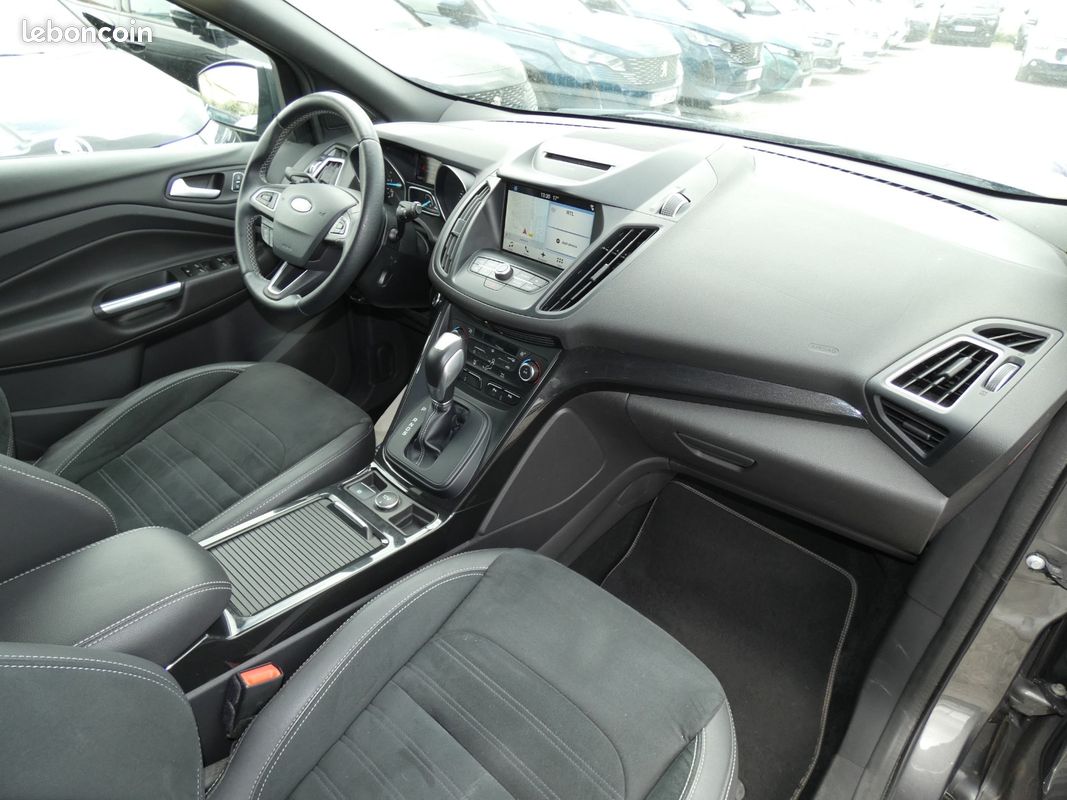 FORD KUGA 1.5 TDCi 120 4x2 Powershift ST-Line (Historique de factures d'entretien dispo) (image 15)