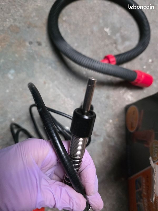 Outil multifonction rotatif électrique 600W, idéal pour les travaux de précision : découpe, ponçage, polissage, gravure, perçage ou petits travaux de bricolage (image 16)