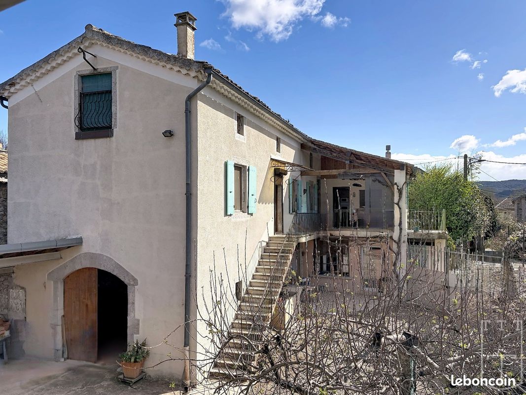 Maison 7 pièces 130 m² · à Vogüé · 130 m² · 297 000 €