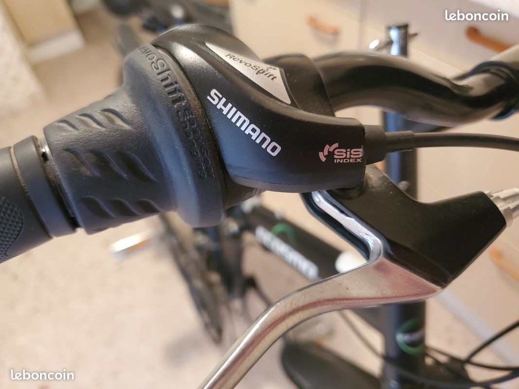Vélo VTT pliable 26' pour femme (image 3)
