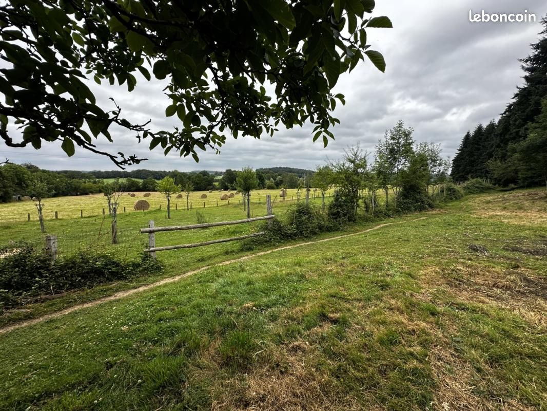 Terrain 57 753 m² Saint Cyr La Rosiere · à Saint-Cyr-la-Rosière · 75 600 €