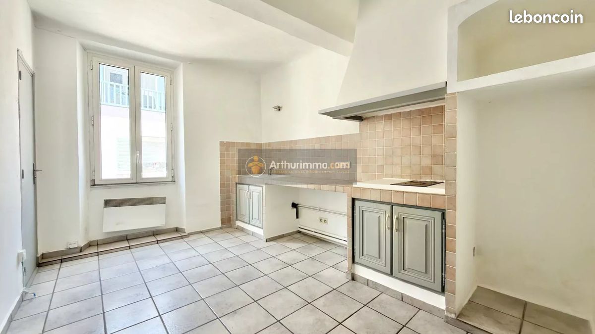 Appartement 1 pièce 28 m² · à Puget-sur-Argens · 28 m² · 76 000 €