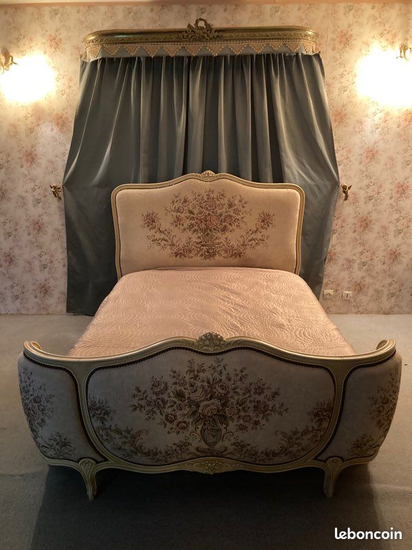 Lit style Louis XV d’occasion (image 1)
