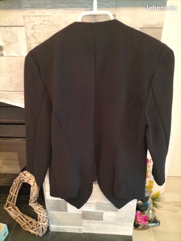 Veste noir Jennyfer (image 2)