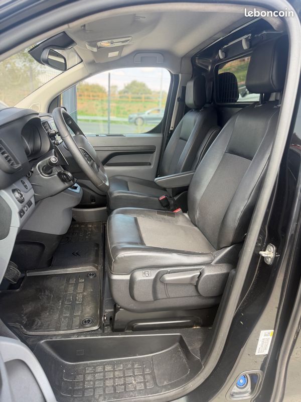 CITROEN JUMPY 2.0 BLUEHDI 180 ch EAT8 AFFICHAGE HUD / CAMÉRA / GRIP CONTROL / SIÈGES CHAUFF. / CARPLAY (image 3)