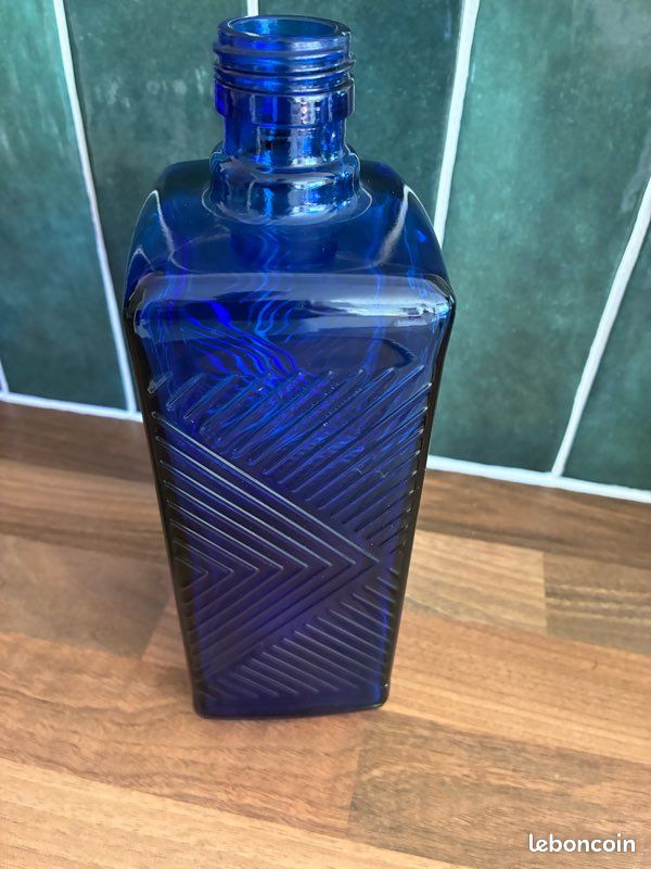 Bouteille bleue (image 4)