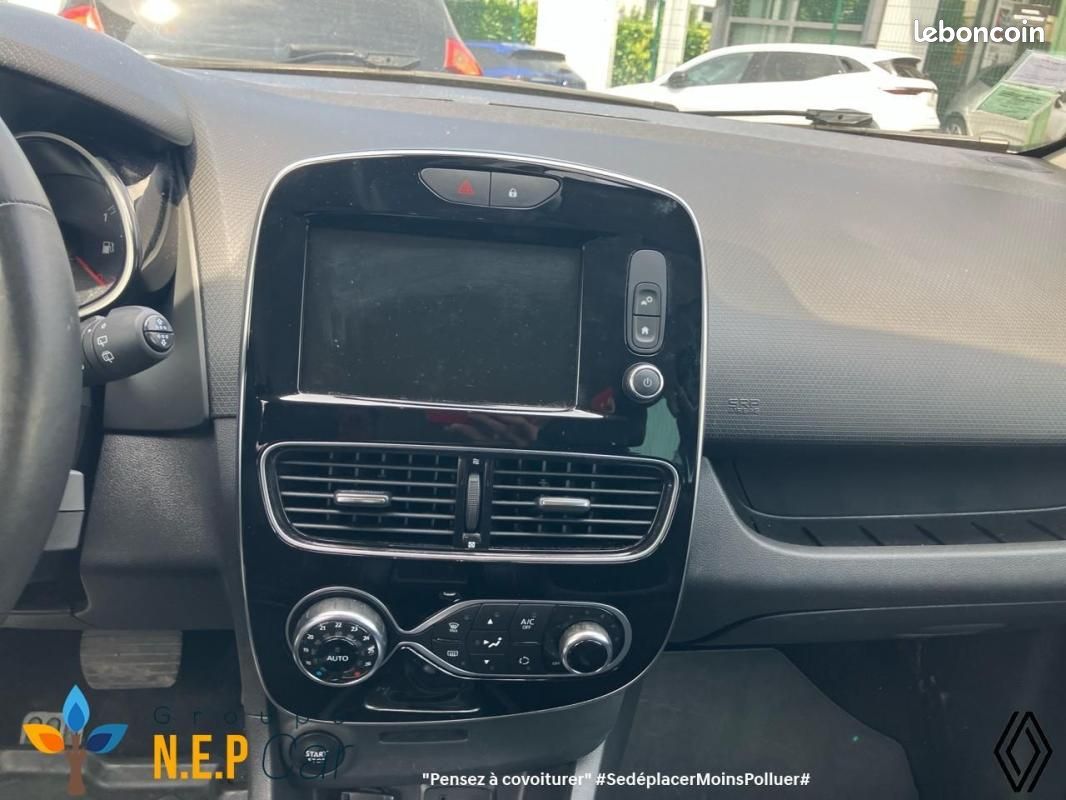 Renault Clio IV dCi 90 E6C EDC Intens (image 7)