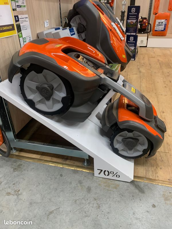 DESTOCKAGE - Robot de tonte 4x4 HUSQVARNA AM535X - NEUF (image 1)