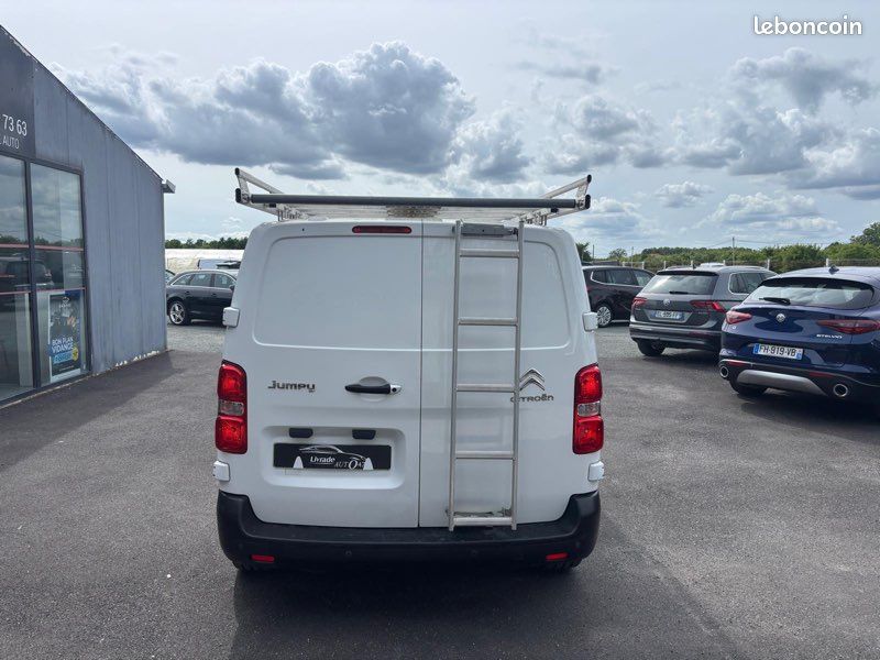 Citroën Jumpy 1.6 HDI 115 CH Club - Garantie (image 12)