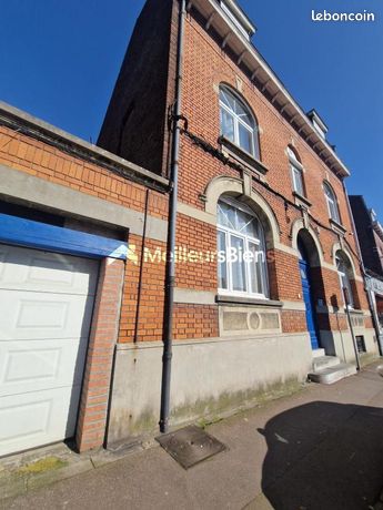 Maison 10 pièces 211 m²