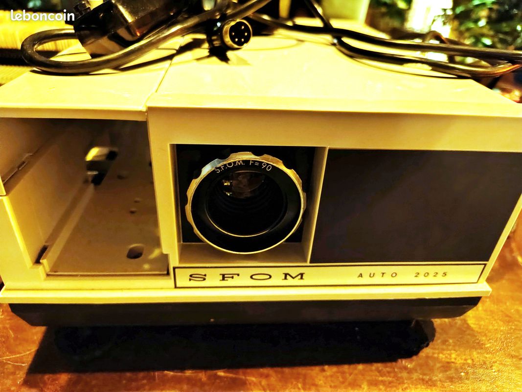 Projecteur Praktica 150 AFT reconditionné & garanti 12 mois