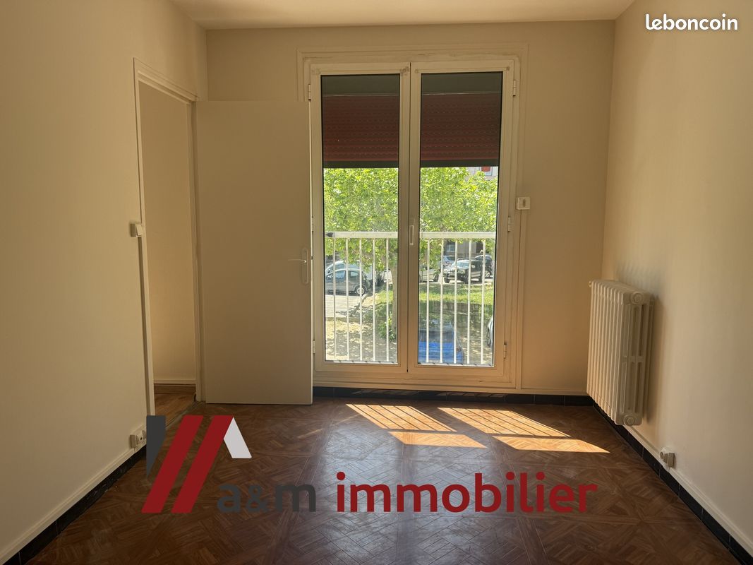 Appartement 3 pièces 54 m² · à Châteauneuf-les-Martigues · 54 m² · 900 €