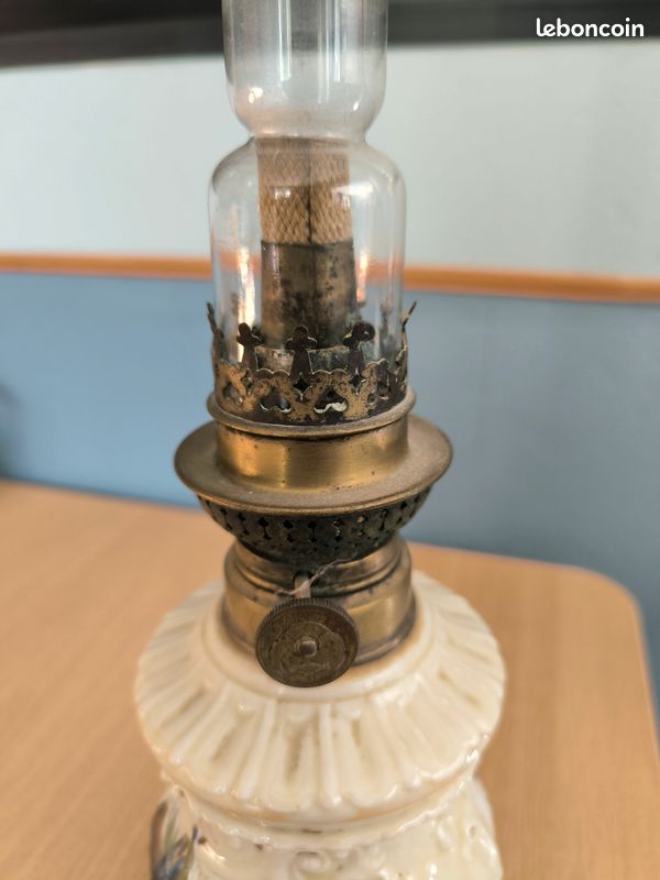 Lampe à pétrole ancienne (image 5)