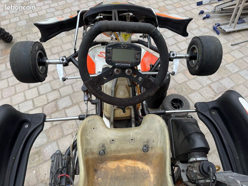 Karting Sodi Rotax Max 125 prêt à rouler + MyChron + lève-kart + pneus/jantes (image 3)