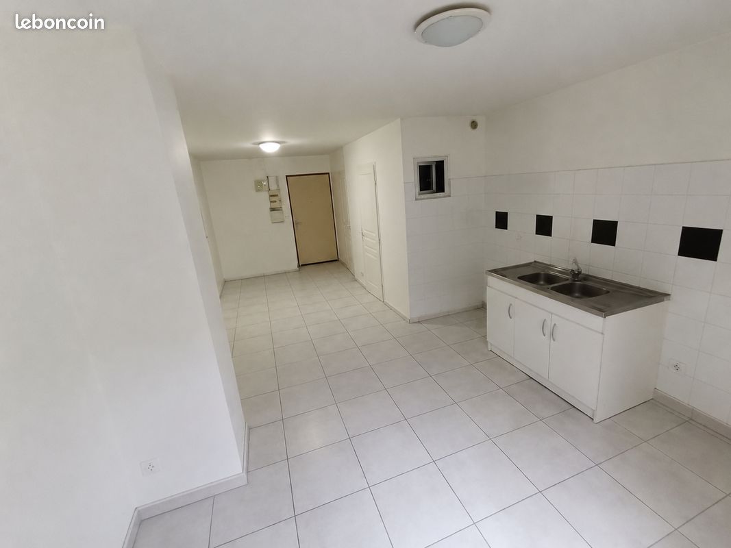 Appartement 3 pièces 70 m² · à Thônes · 70 m² · 1 100 €