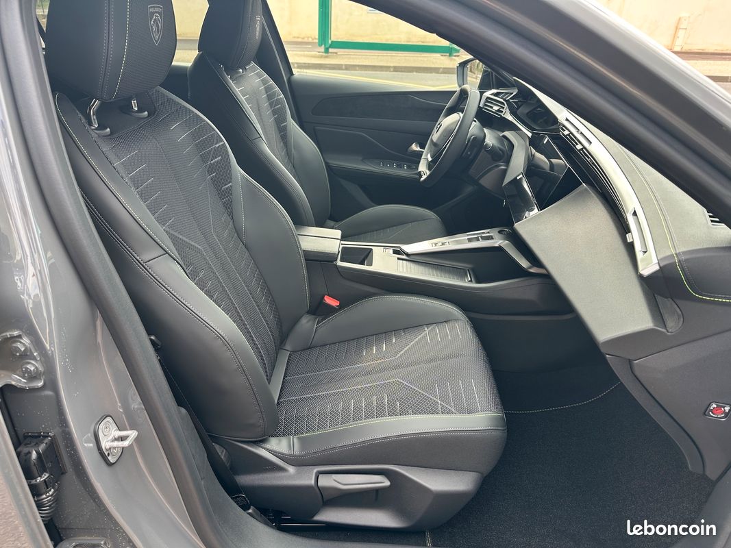 Peugeot Nouvelle 308 Hybrid 145 e-DCS6 GT + Pack Vision 360 - 2026 - 10 km - EN STOCK (image 7)