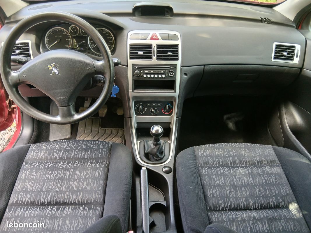 Peugeot 307 break 1.6 hdi 90ch (image 3)