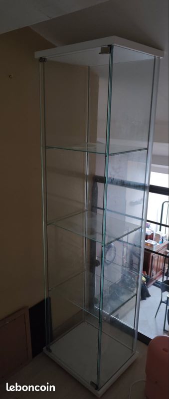 2 Vitrines IKEA Detolf (image 2)