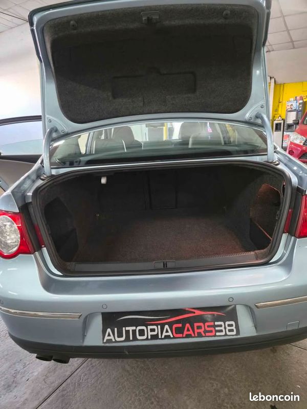 VOLKSWAGEN passât 2.0 TDI 140ch BV6 pack carat Edition 4 motion TBE (image 10)