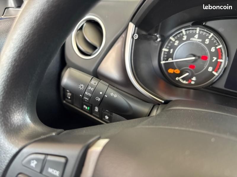 Suzuki Vitara 1.4 Boosterjet Hybrid 110ch Avantage MY25 (image 16)