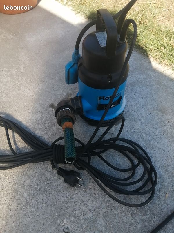 Flotec pompe de puit/bassin(7Metres) (image 1)
